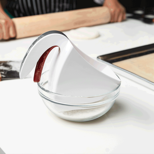 Cuisipro Scoop and Sift Flour Sifter